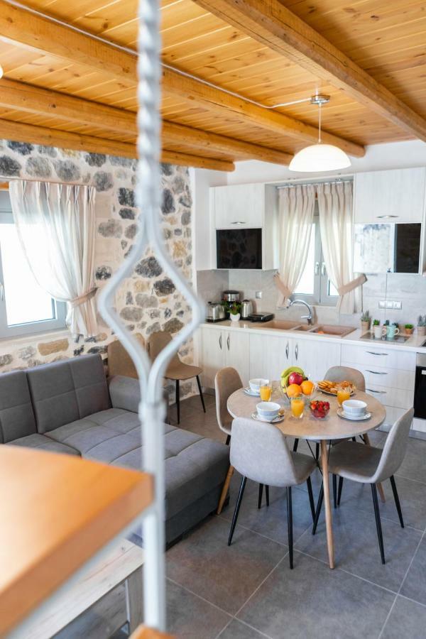 Marilena Natural Stone House, By Hellocrete Pigí Eksteriør bilde